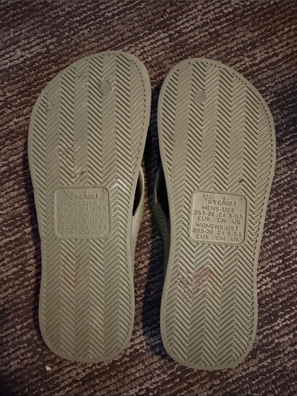 Archies Flip Flop Sandals in Olive Green size 7 - Picture 5 of 6